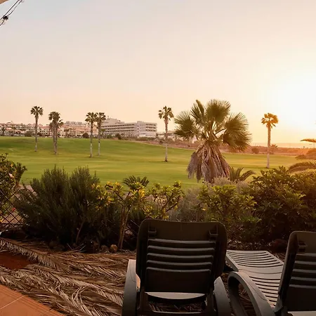 Gemini Golf & Marina Апартаменты *